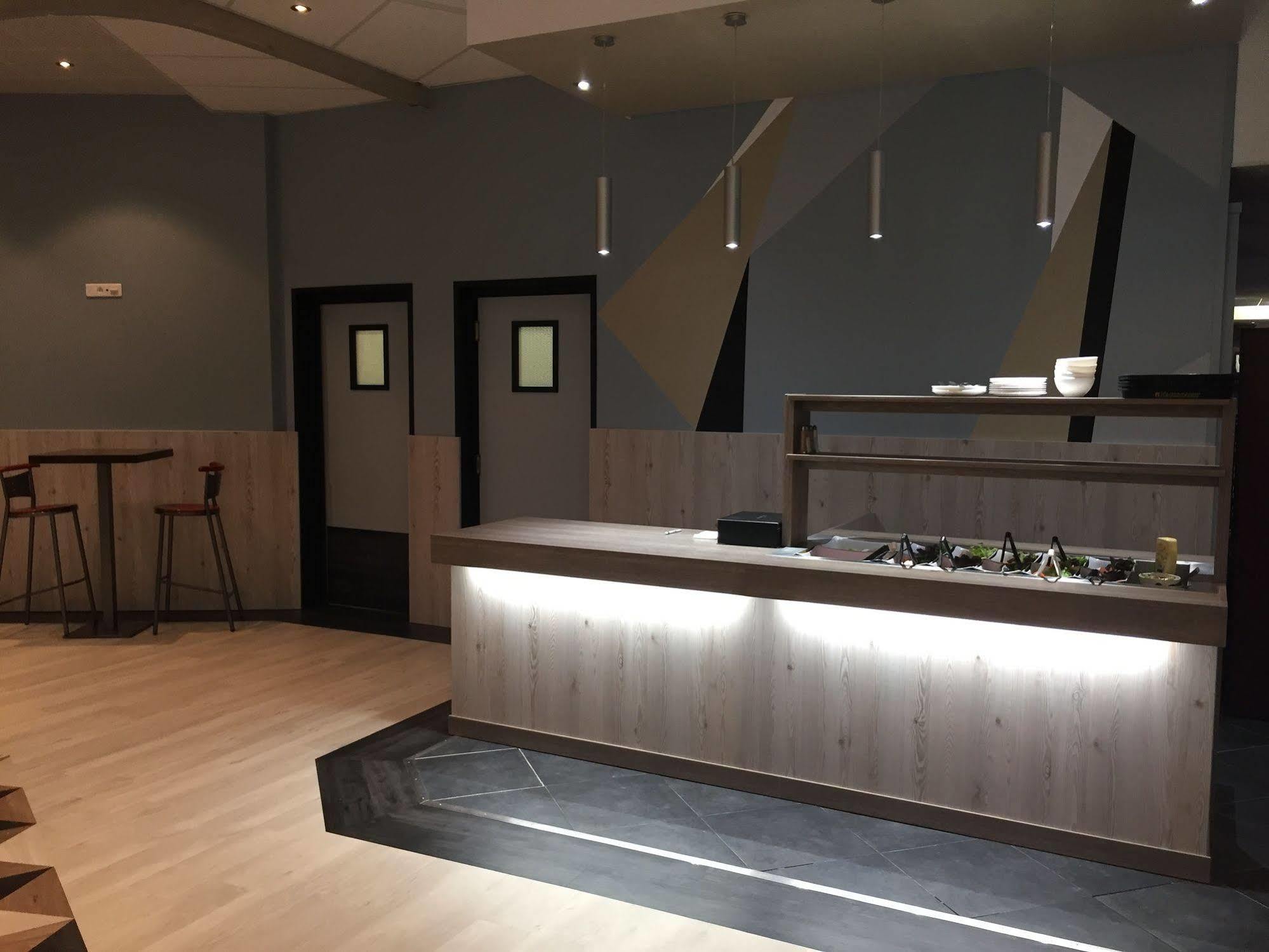 博拉尔特酒店 朗斯 外观 照片
